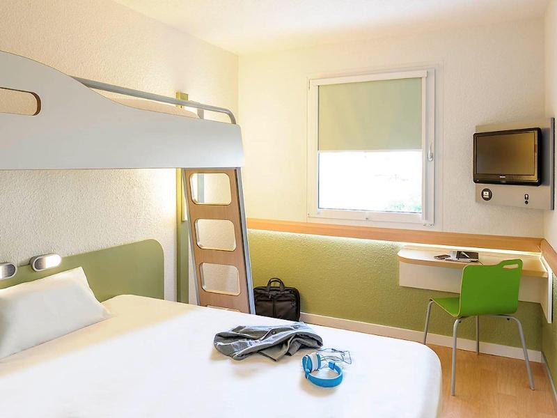 Ibis Budget Lille Ronchin - Stade Pierre Mauroy Екстериор снимка