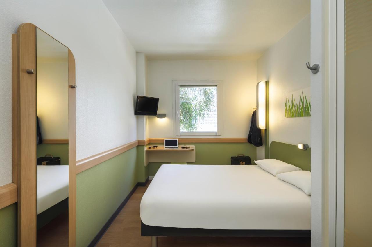 Ibis Budget Lille Ronchin - Stade Pierre Mauroy Екстериор снимка